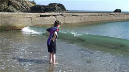 Ash finally gets his feet wet at Millendreath Beach, 15.3 miles into the ride